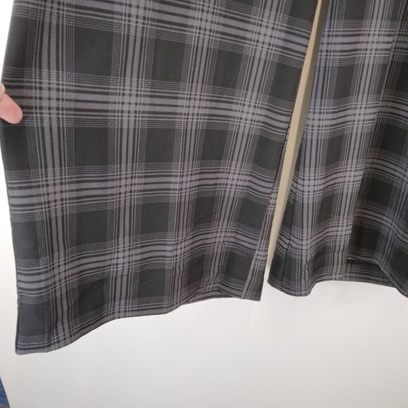NWT Torrid Wide Leg Studio Stretch Crepe High Rise Shadow Plaid Pants Size 12 - Picture 4 of 14